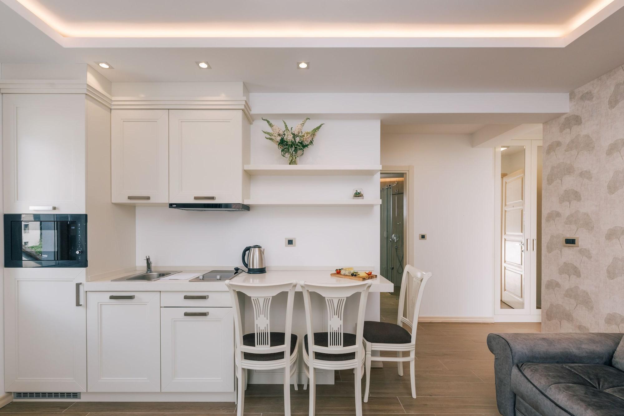 Splendido Mb Apartments Tivat Bagian luar foto