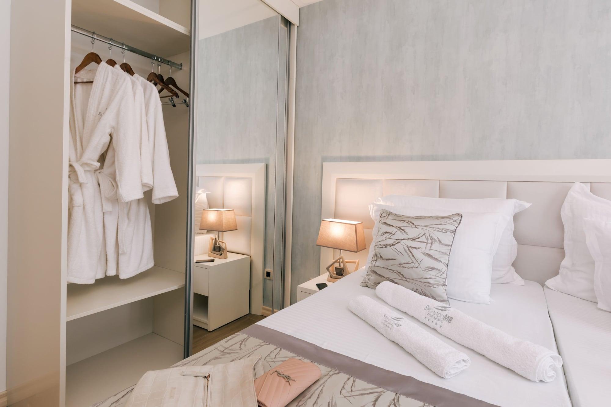 Splendido Mb Apartments Tivat Bagian luar foto