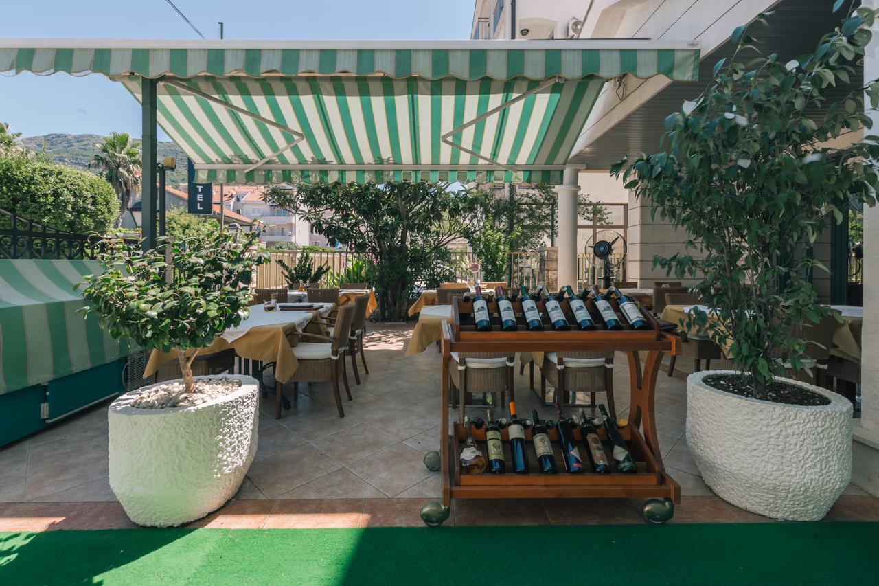 Splendido Mb Apartments Tivat Bagian luar foto